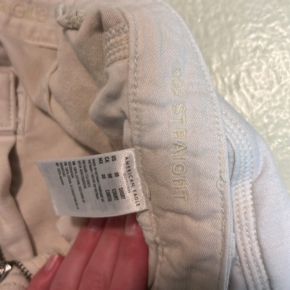 American eagle cream 90’s straight pant barely worn. Size 00 short. - Picture 2 of 4